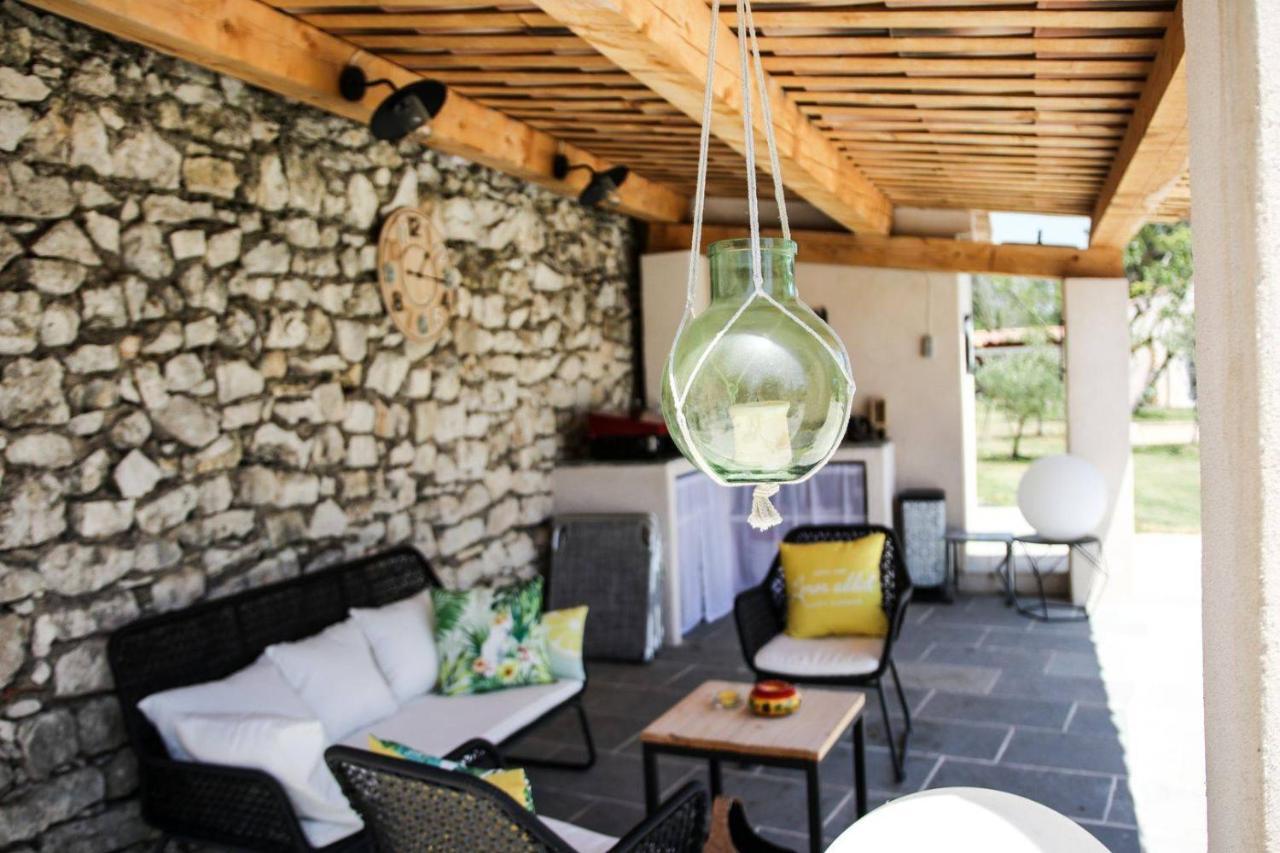 엑상프로방스 Le Mas De La Calade B&B 외부 사진